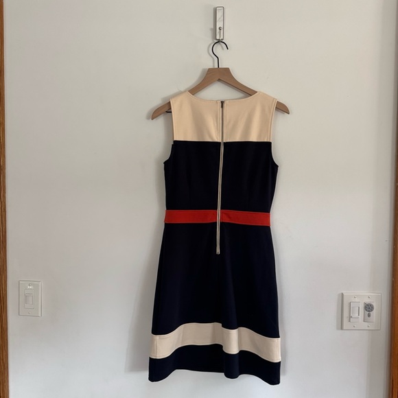 41 Hawthorn Sloane Colorblock A-LinePonte Shift Dress Size Small Old Money - Picture 2 of 10